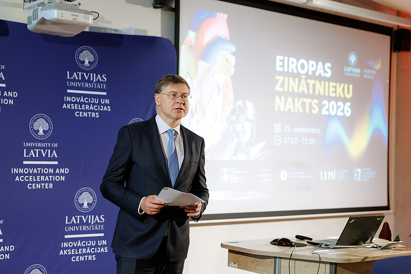 Zinātnieku nakts programmā uzņēmēji un lēmumpieņēmēji iepazīst pētniecības iespējas